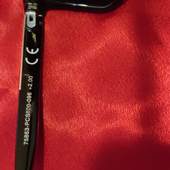 ICON - Picture 4 of 5